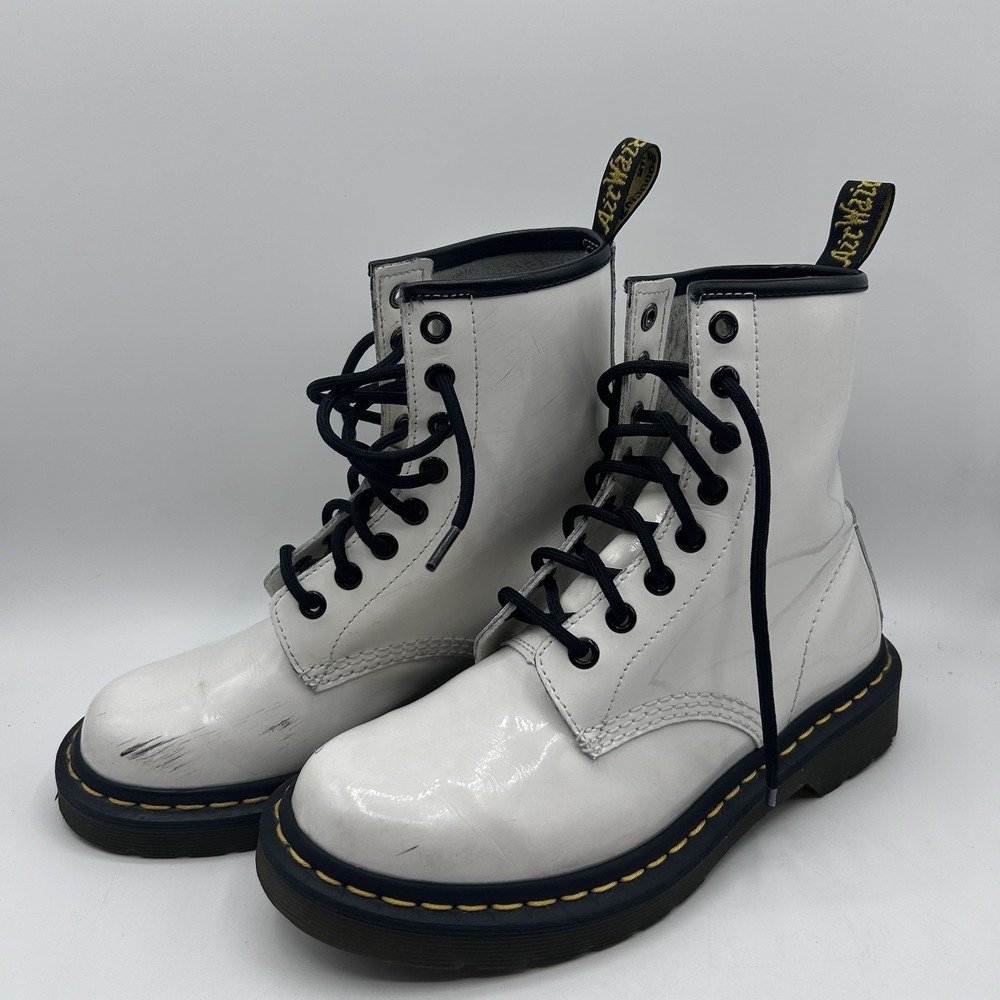 Dr Martens Boots Womens 6 White Patent Leather Combat Lace Up‎ Doc AirWair 1460W